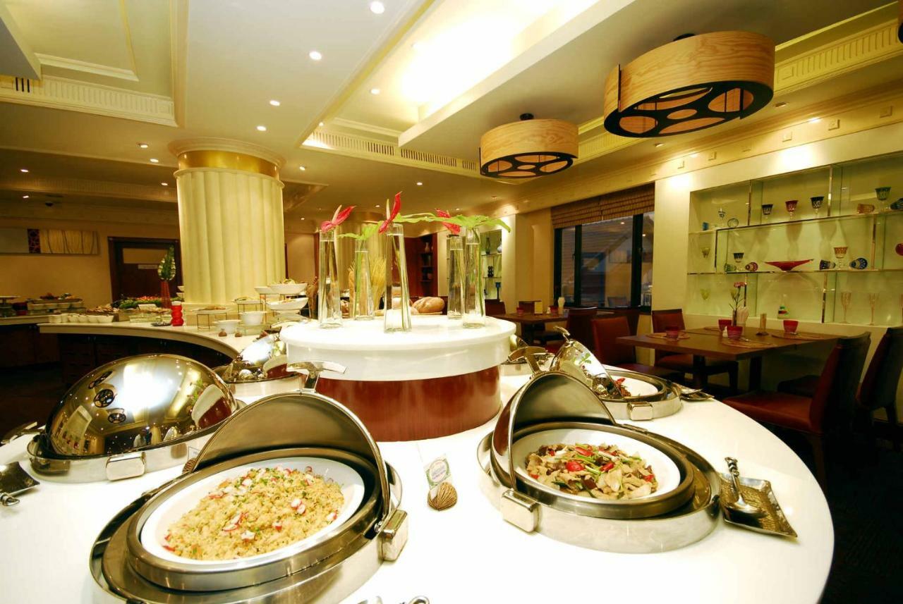 The Palazzo Hotel Бангкок Ресторан фото